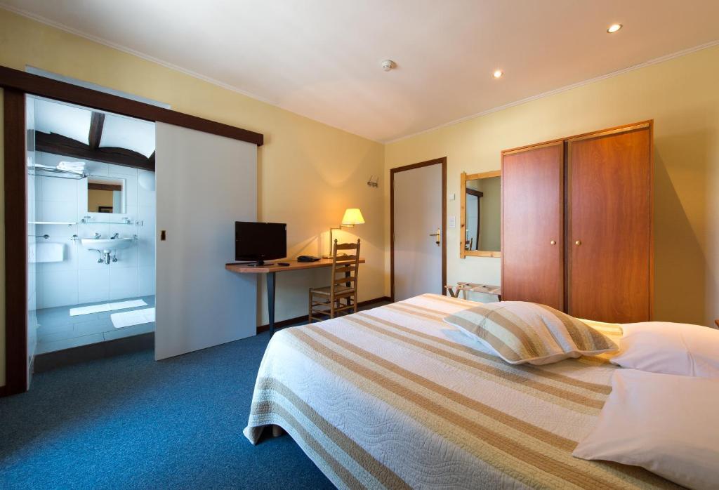Auberge Le XIX eme Thulin Zimmer foto